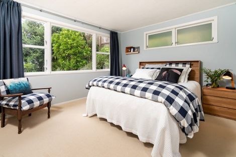 Photo of property in 6 Maybury Way, Island Bay, Wellington, 6023