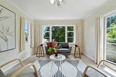 Photo of property in 546 Stokes Valley Road, Stokes Valley, Lower Hutt, 5019