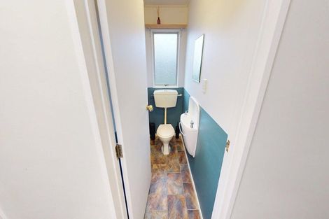 Photo of property in 2 Newton Place, Westbrook, Palmerston North, 4412