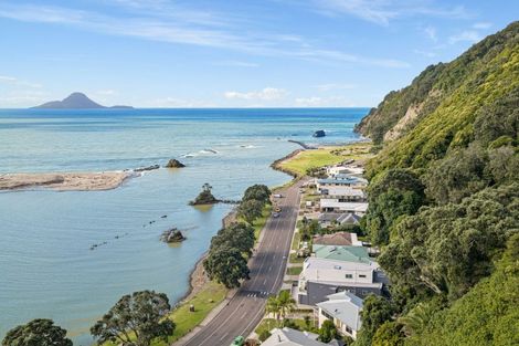 Photo of property in 13 Muriwai Drive, Whakatane, 3120