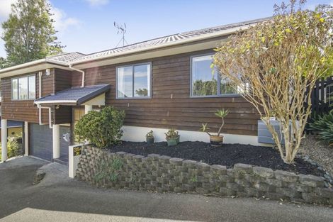 Photo of property in 35a Baird Street, Howick, Auckland, 2014