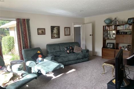 Photo of property in 47 Appleby Crescent, Burnside, Christchurch, 8053