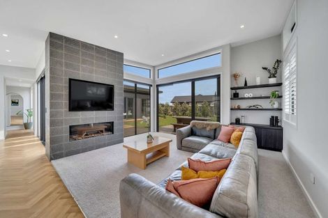 Photo of property in 92 Weston Road, Weston, Oamaru, 9401