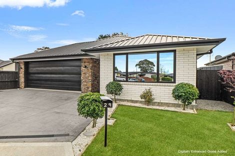 Photo of property in 33 Tara Crescent, Woodend, 7610