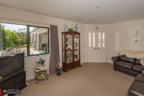 Photo of property in 12 Oakwood Rise, Ngararatunua, Whangarei, 0176