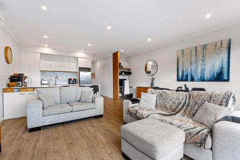 Photo of property in 31 Eyton Kay Road, Hobsonville, Auckland, 0616