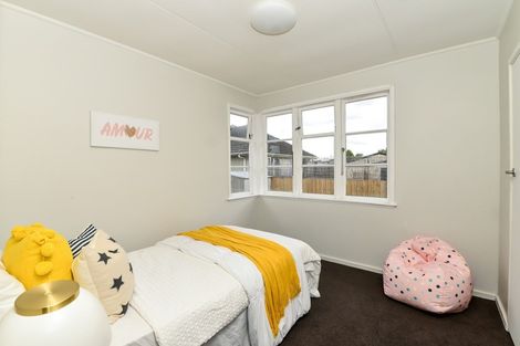 Photo of property in 140 Clarkin Road, Fairfield, Hamilton, 3214