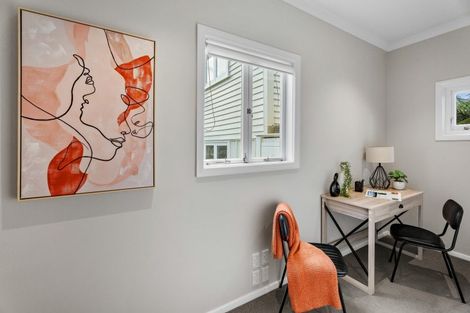 Photo of property in 76 Mount Smart Road, Onehunga, Auckland, 1061