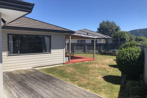 Photo of property in 38 Talbot Grove, Trentham, Upper Hutt, 5018