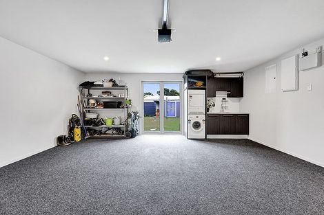 Photo of property in 184b Seaview Road, Westown, New Plymouth, 4310