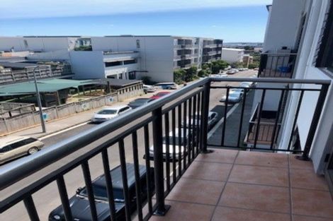 Photo of property in 3c/5 Charlotte Street, Eden Terrace, Auckland, 1021