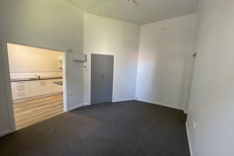 Photo of property in 1/72 Derwent Street, Island Bay, Wellington, 6023