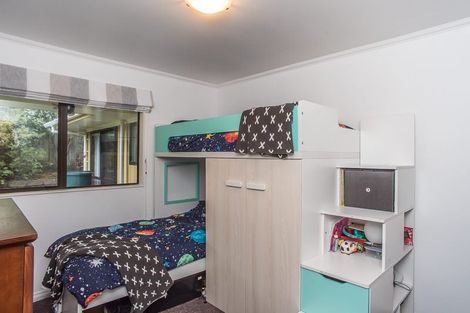 Photo of property in 21 Huia Street, Waikanae, 5036