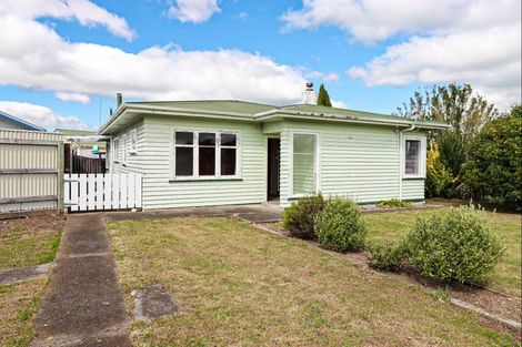 Photo of property in 2 Claudius Street, Dannevirke, 4930