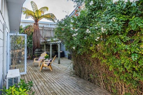 Photo of property in 18c Titoki Road, Waikanae Beach, Waikanae, 5036