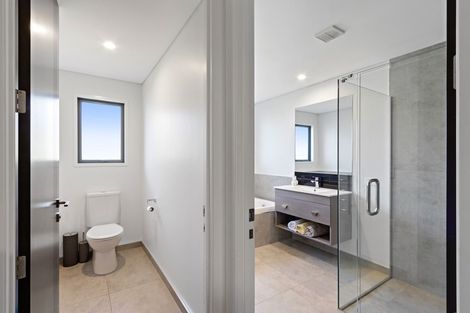 Photo of property in 33 Prestons Park Drive, Marshland, Christchurch, 8083