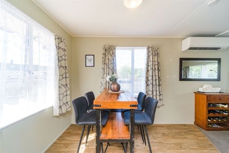 Photo of property in 33 Trent Street, Rongotea, 4476