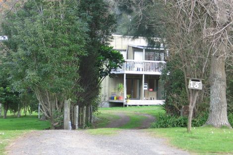 Photo of property in 18 Robyn Crescent, Hahei, Whitianga, 3591