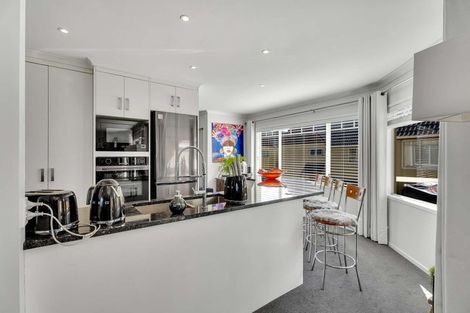 Photo of property in 4d Albert Street, Whitianga, 3510