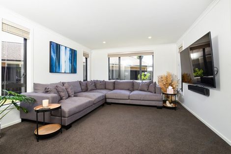 Photo of property in 7 Amokura Crescent, Flagstaff, Hamilton, 3210