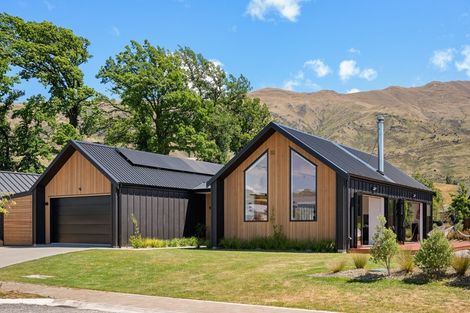 Photo of property in 121 West Meadows Drive, Wanaka, 9305