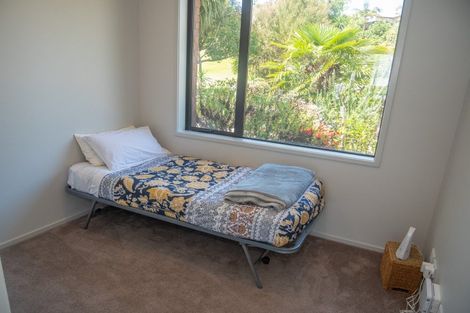 Photo of property in 31 Eagles Way, Cable Bay, 0420