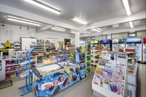 Photo of property in Baysbeds, 83 Shakespeare Road, Bluff Hill, Napier, 4110