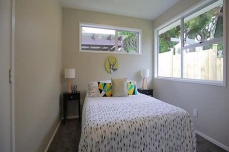 Photo of property in 32 Fitzwater Place, Henderson, Auckland, 0612