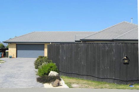 Photo of property in 24 Monet Vale, Rolleston, 7614