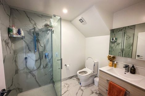 Photo of property in 4/14 Wilsher Crescent, Henderson, Auckland, 0612