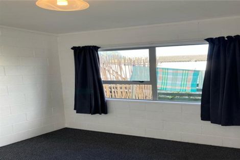 Photo of property in 15 Madill Street, Tuakau, 2121