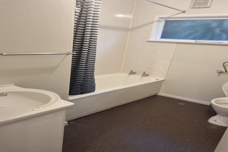 Photo of property in 43 Cheshire Street, Wilton, Wellington, 6012