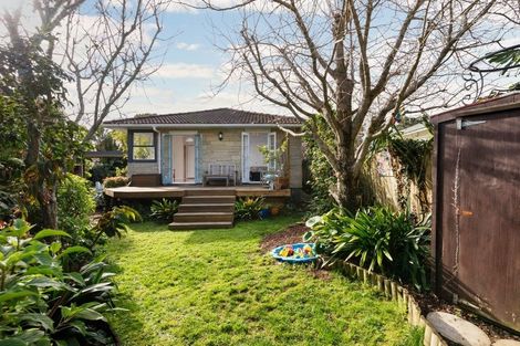 Photo of property in 1/28 Kea Place, Mangere Bridge, Auckland, 2022