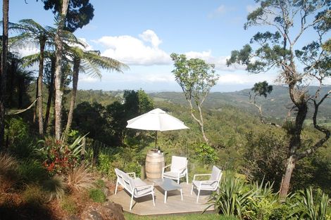Photo of property in 45 Jonkers Road, Waitakere, Henderson, 0782