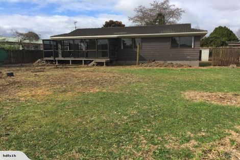 Photo of property in 7 Poinsettia Place, Henderson, Auckland, 0610