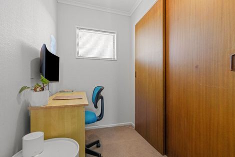 Photo of property in 35 Burn Street, Levin, 5510