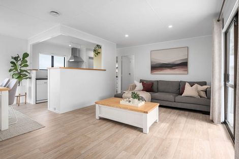 Photo of property in 9b Beadle Place, St Andrews, Hamilton, 3200