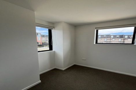 Photo of property in 3 Pataka Way, Mount Roskill, Auckland, 1041