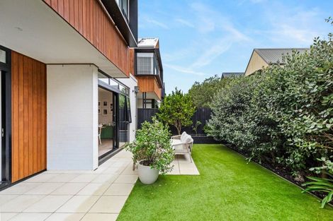 Photo of property in 10 Nevill Road, Hobsonville, Auckland, 0616