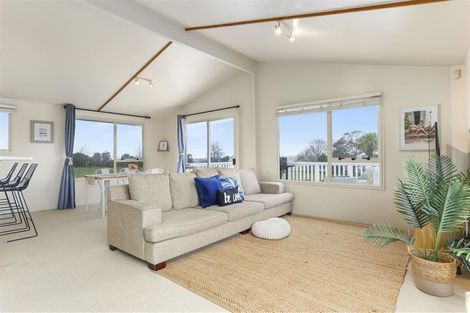 Photo of property in 80h Tirimoana Road, Te Atatu South, Auckland, 0602