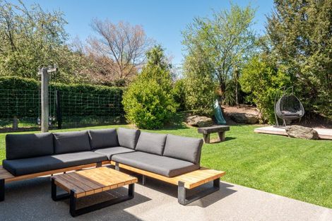 Photo of property in 17 Mathias Terrace, Arthurs Point, Queenstown, 9371