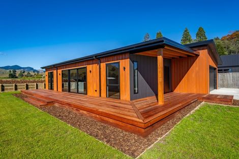 Photo of property in 3 Louden Place, Wakefield, 7025