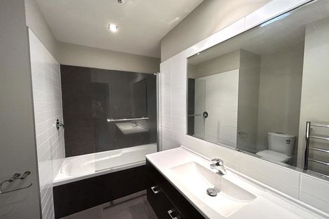 Photo of property in The Rise, 8/11 Hatfield Place, Albany Heights, Auckland, 0632