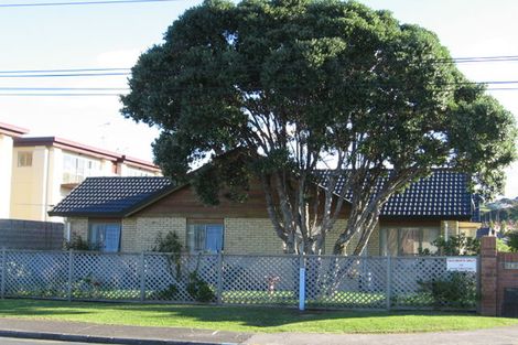 Photo of property in 9/262 Centreway Road, Orewa, 0931