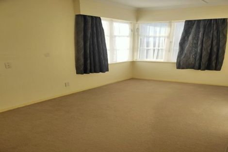 Photo of property in 161 Wellington Road, Wainuiomata, Lower Hutt, 5014