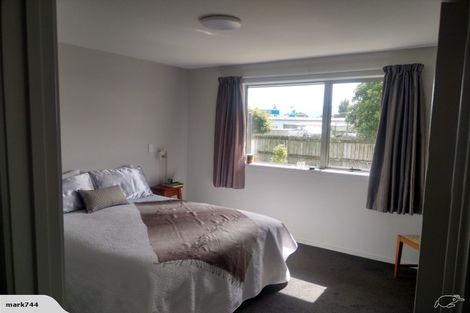 Photo of property in 8 Sandown Street, Waihola, Milton, 9073