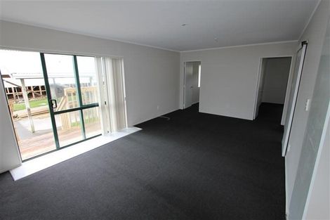 Photo of property in 148 Solar Road, Glen Eden, Auckland, 0602