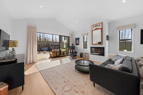 Photo of property in 42 Orchard Road, Greytown, 5712