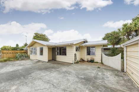 Photo of property in 3/175 Park Road, West End, Palmerston North, 4410