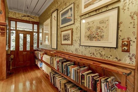 Photo of property in 12 Springhill Road, Mornington, Dunedin, 9011